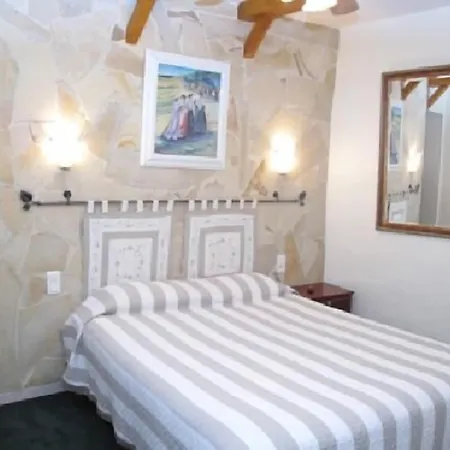 Hotel Acanthe Du Temple